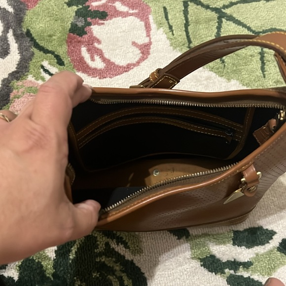 Dooney and Bourke leather purse and wallet - Picture 5 of 7